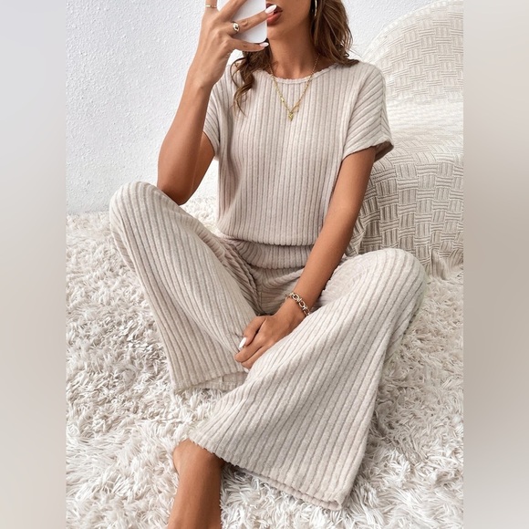 2 piece outfit tee shirt & wide leg pants lounge ribbed knit soft - Picture 7 of 8